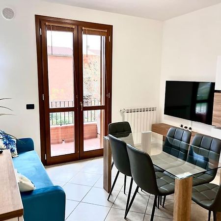 Comfyspot Apartamento Rosia Exterior foto