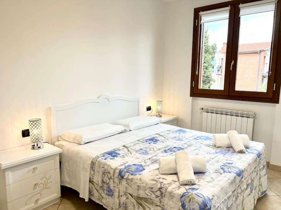 Comfyspot Apartamento Rosia Exterior foto