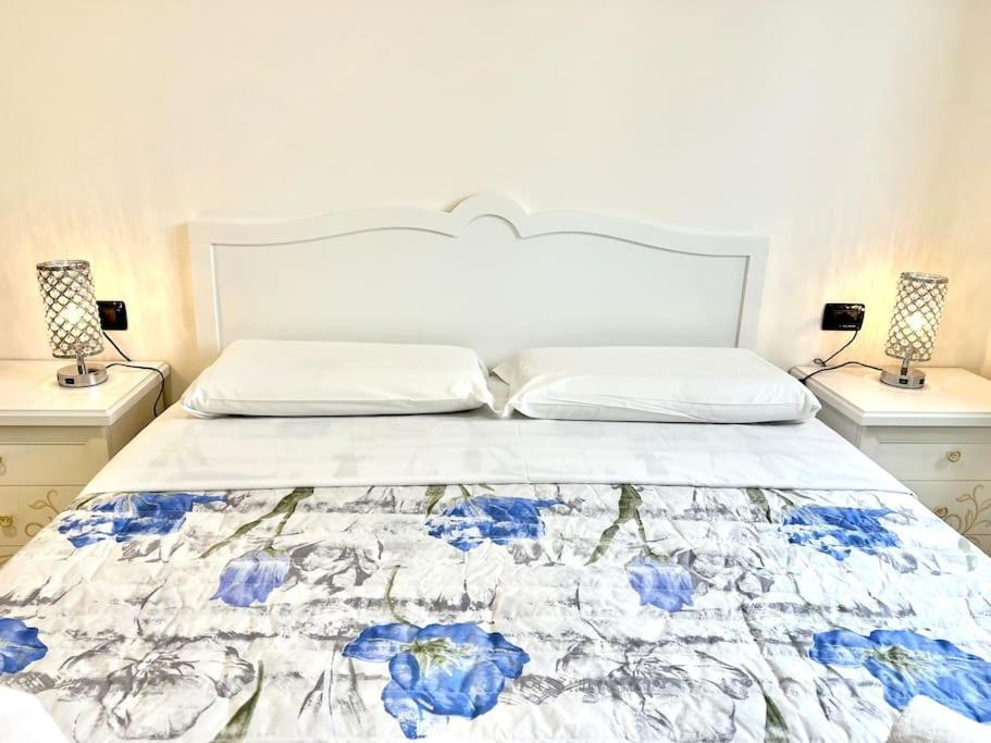 Comfyspot Apartamento Rosia Exterior foto