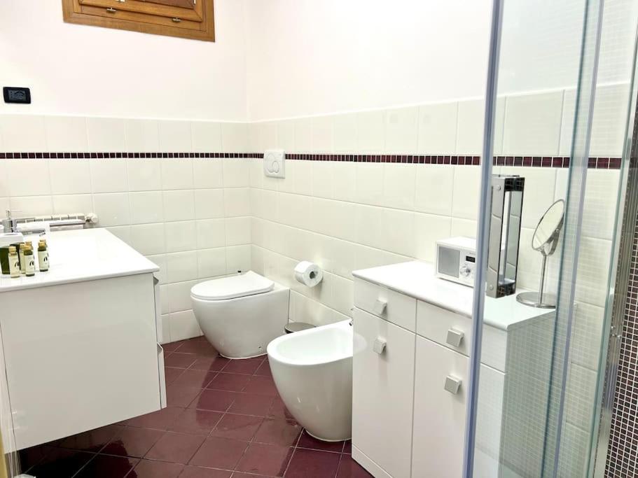 Comfyspot Apartamento Rosia Exterior foto