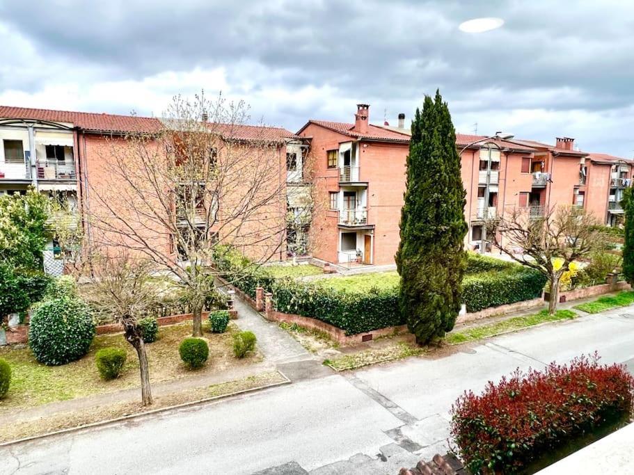 Comfyspot Apartamento Rosia Exterior foto
